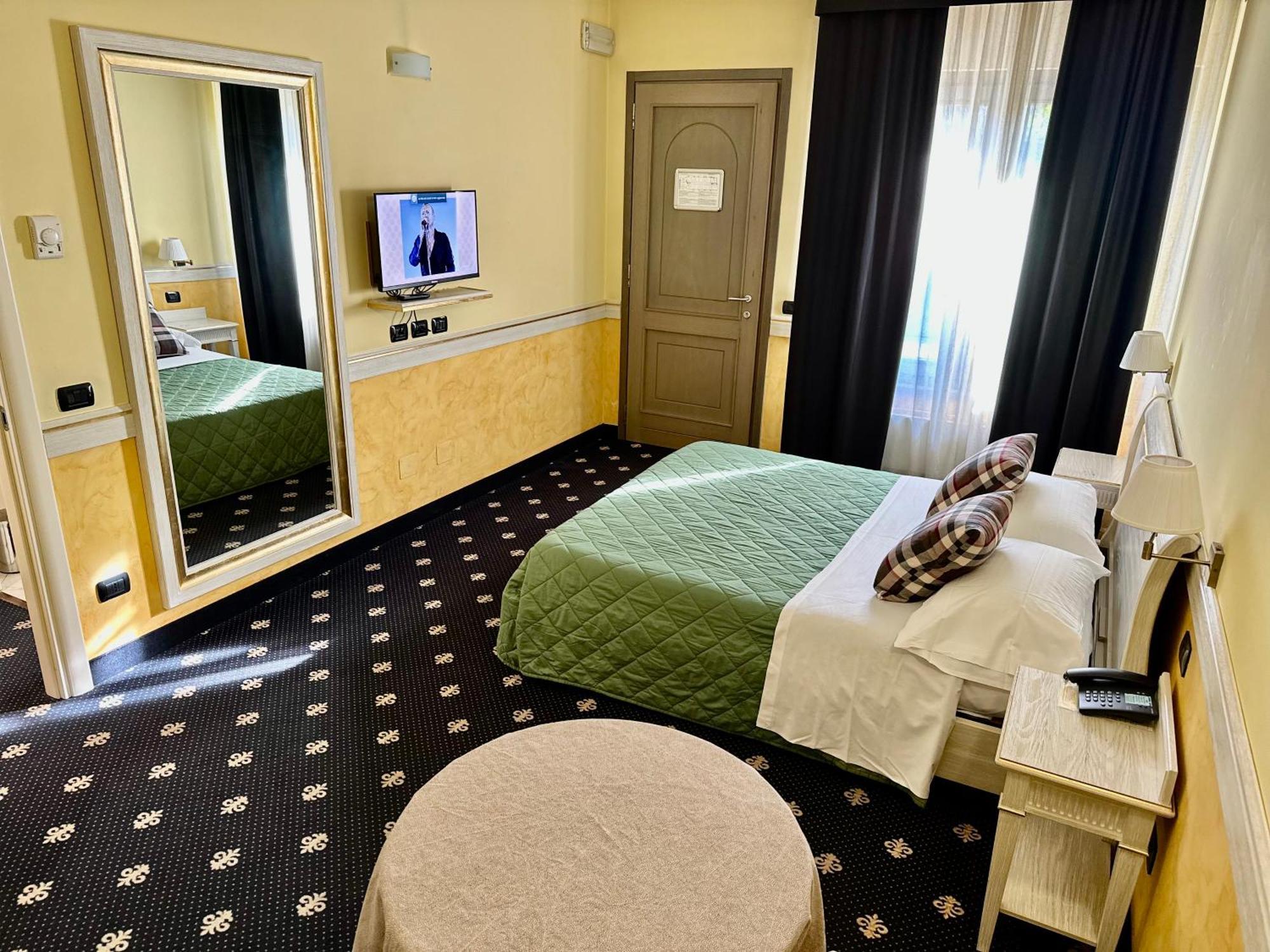 Motel Malpensa Inn & Hotel-Airport Case Nuove  Kültér fotó